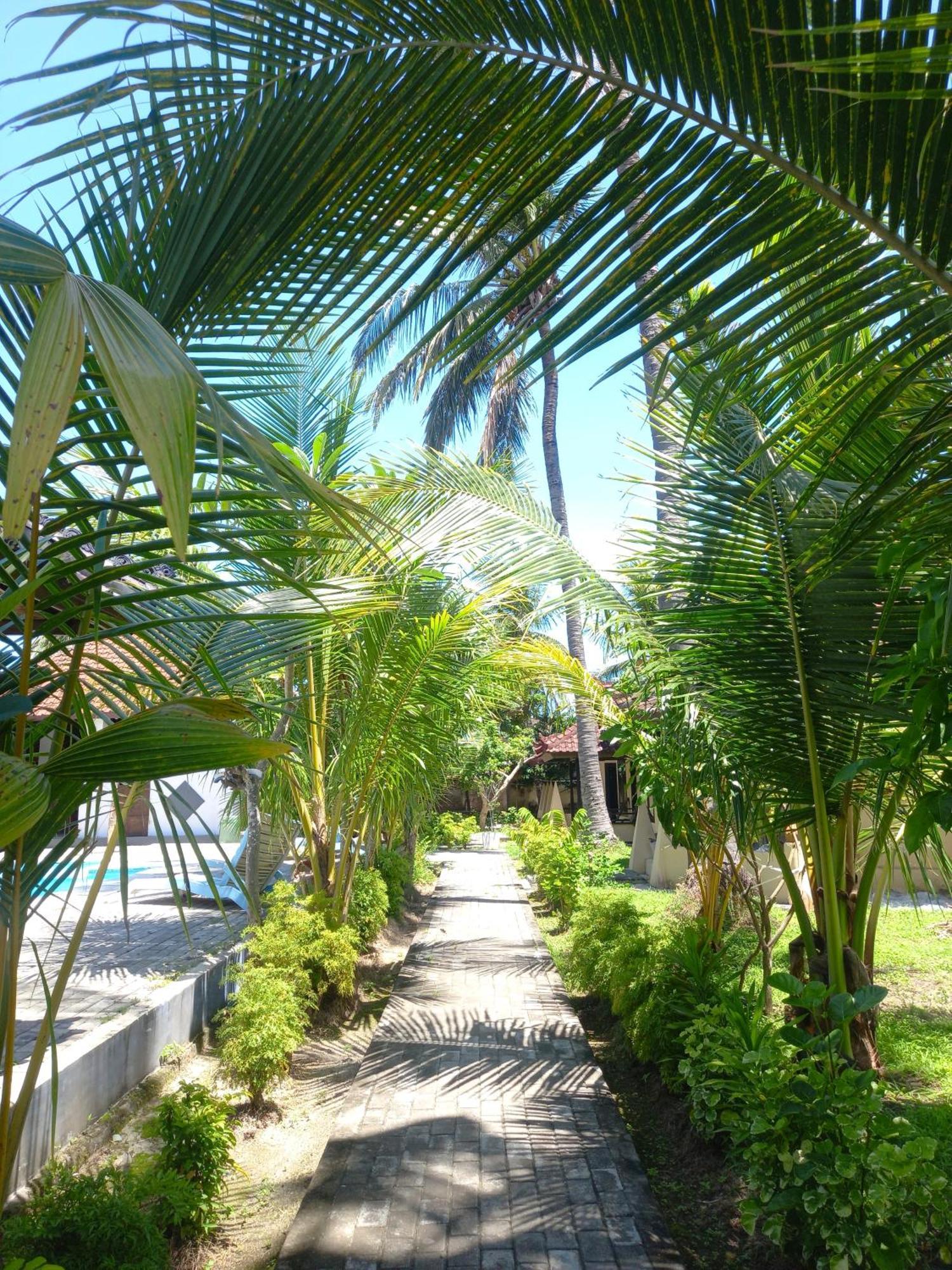 Gguesthouse Kuta  Экстерьер фото