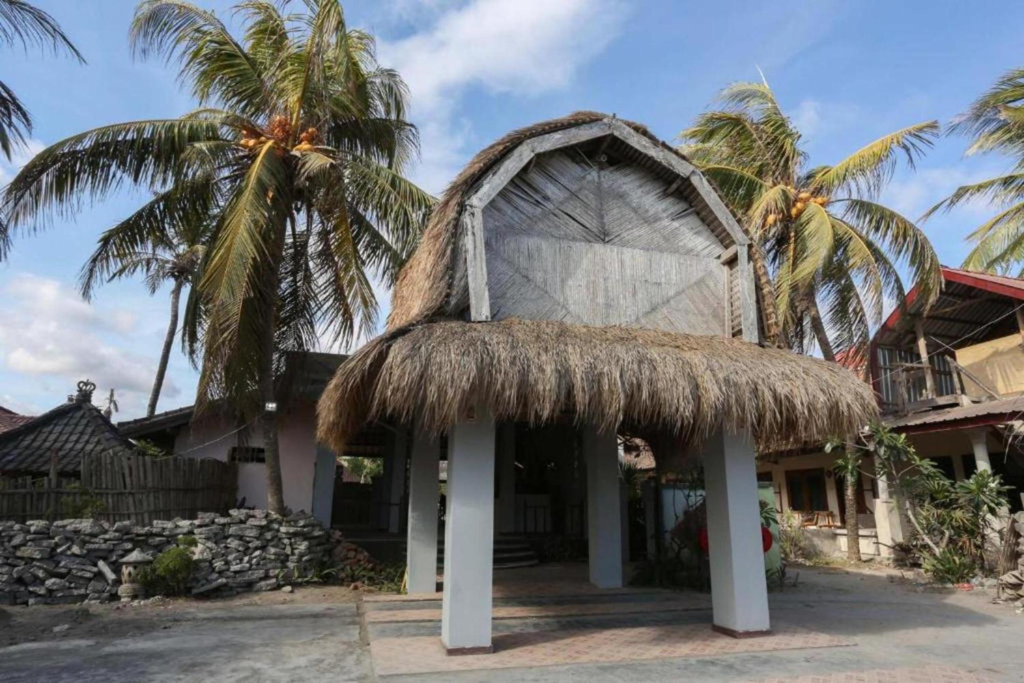 Gguesthouse Kuta  Экстерьер фото