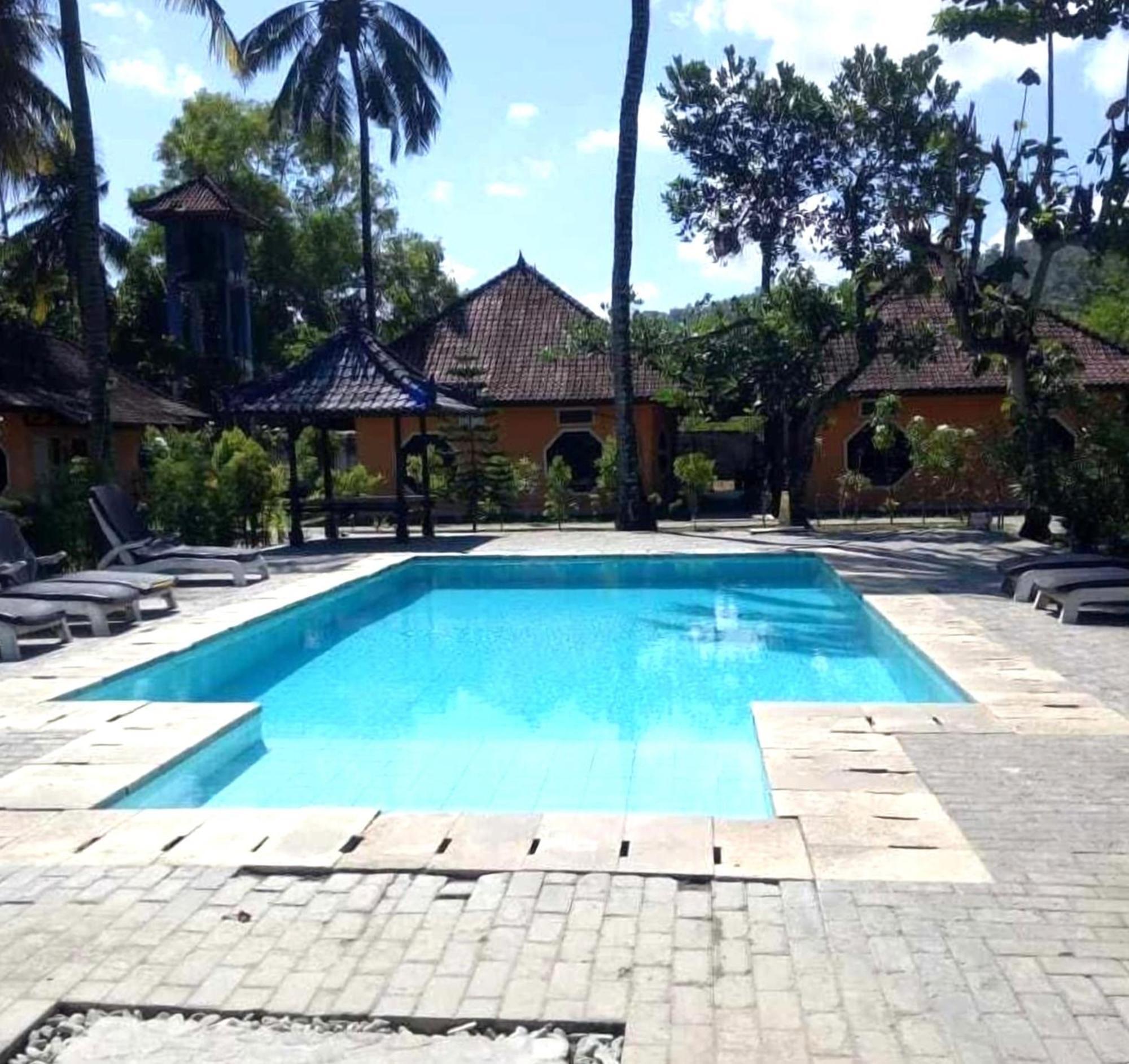 Gguesthouse Kuta  Экстерьер фото